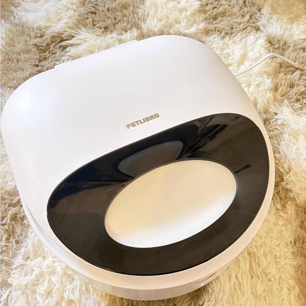 PETLIBRO Automatic Wet Cat Feeder, Stainless Steel Trays, Good Condition WHITE - Picture 9 of 10
